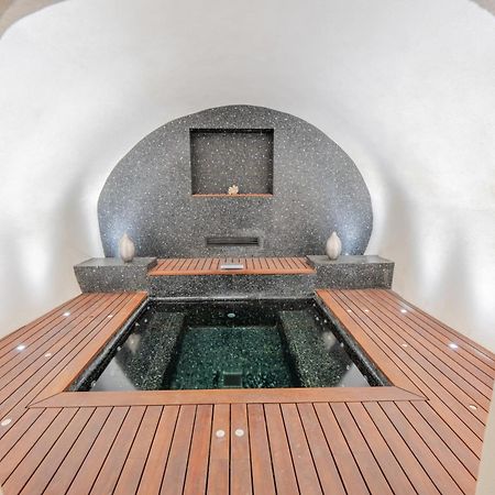 Beau Clocher Saint-Tropez Buitenkant foto