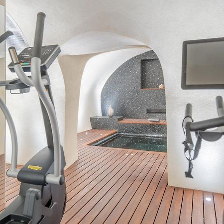 Beau Clocher Saint-Tropez Buitenkant foto