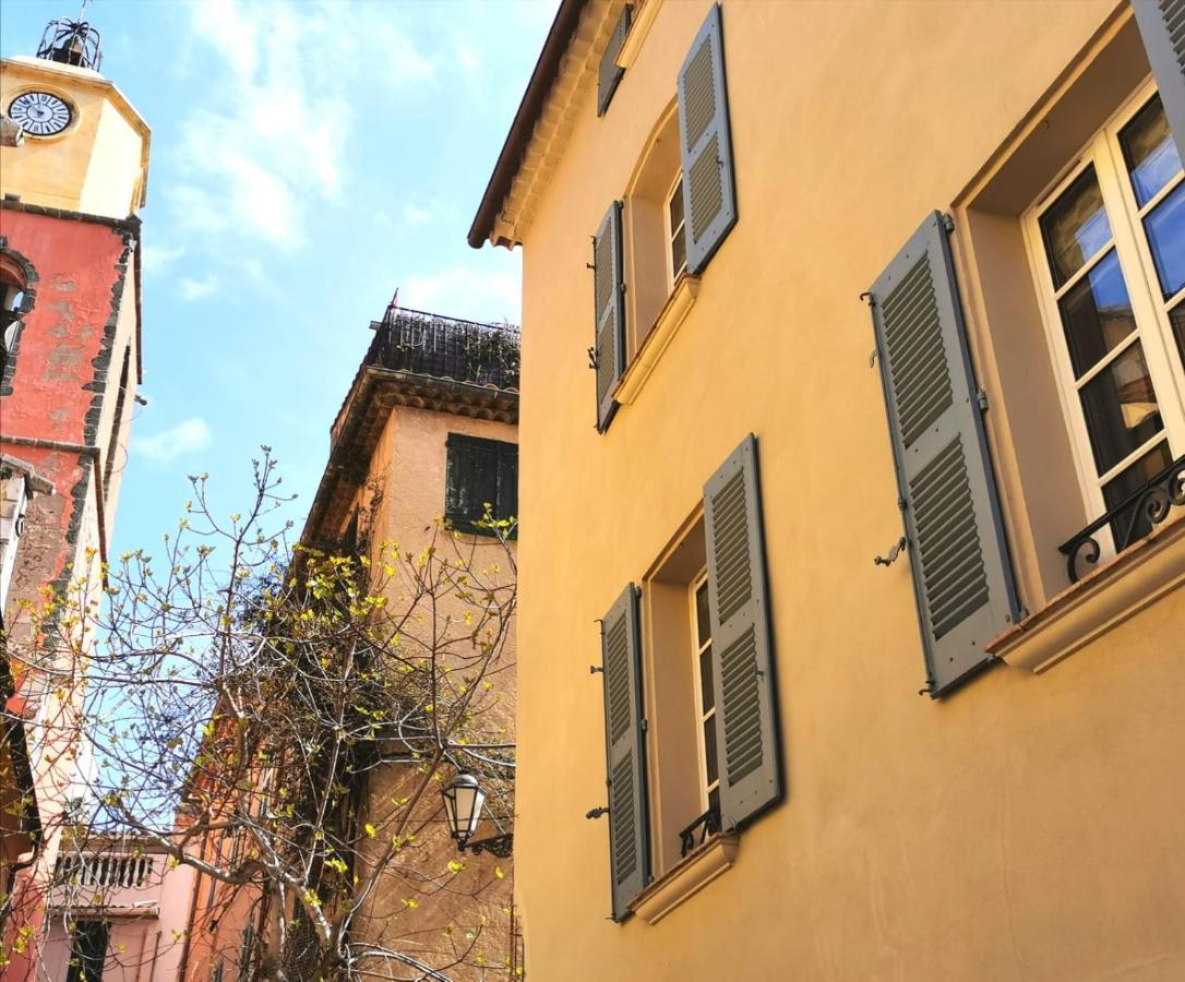 Beau Clocher Saint-Tropez Buitenkant foto