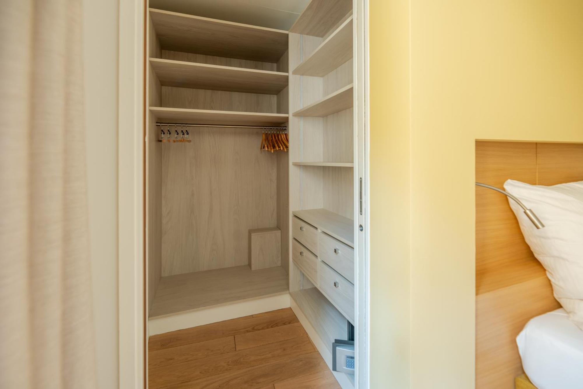 Beau Clocher Saint-Tropez Kamer foto