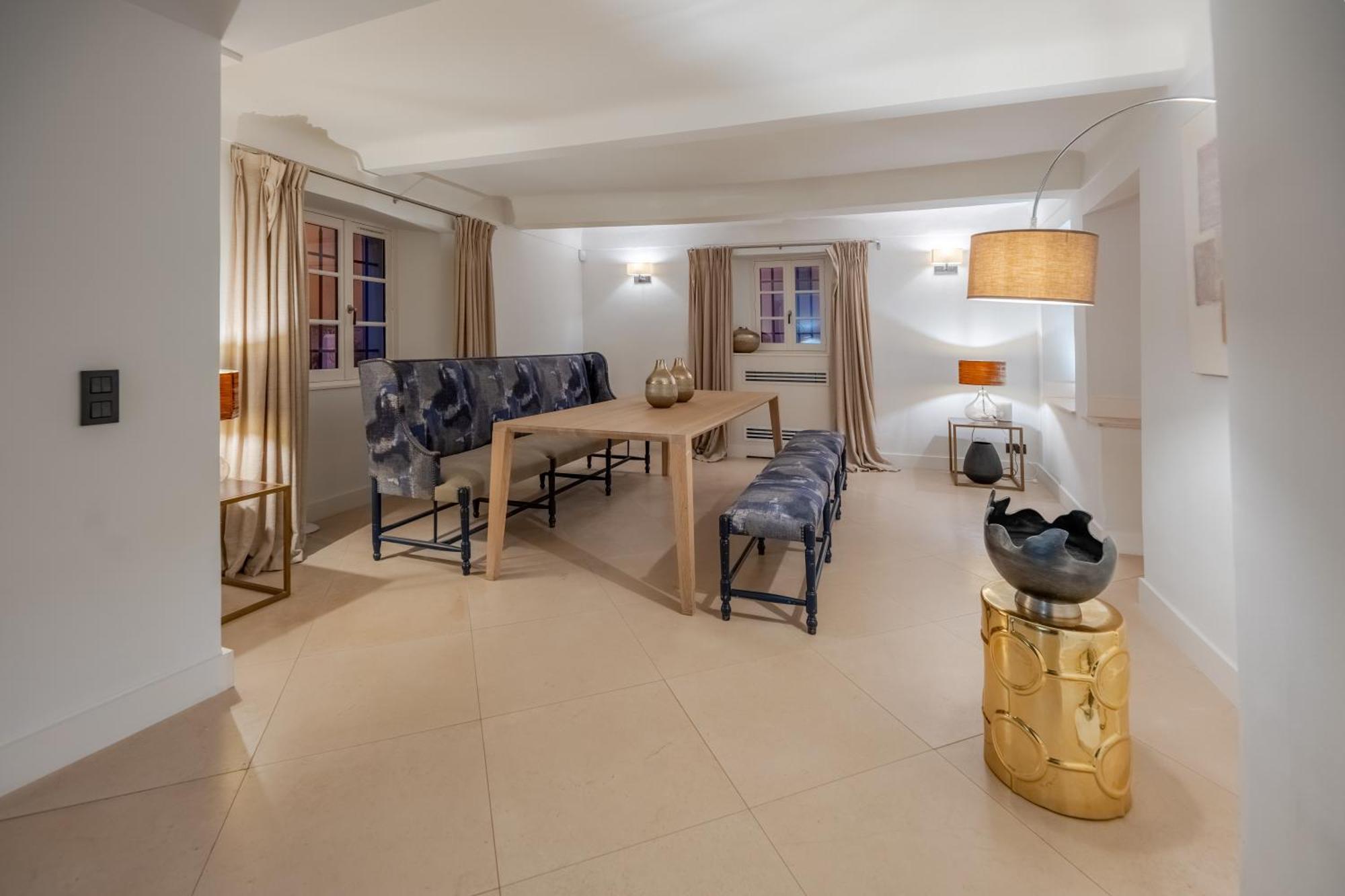 Beau Clocher Saint-Tropez Buitenkant foto